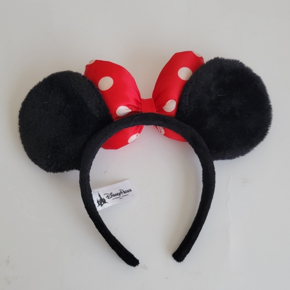 Minnie Mouse Ears Headband - Picture 2 of 5